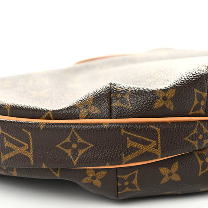 Louis Vuitton Monogram Croissant MM 8 of 10