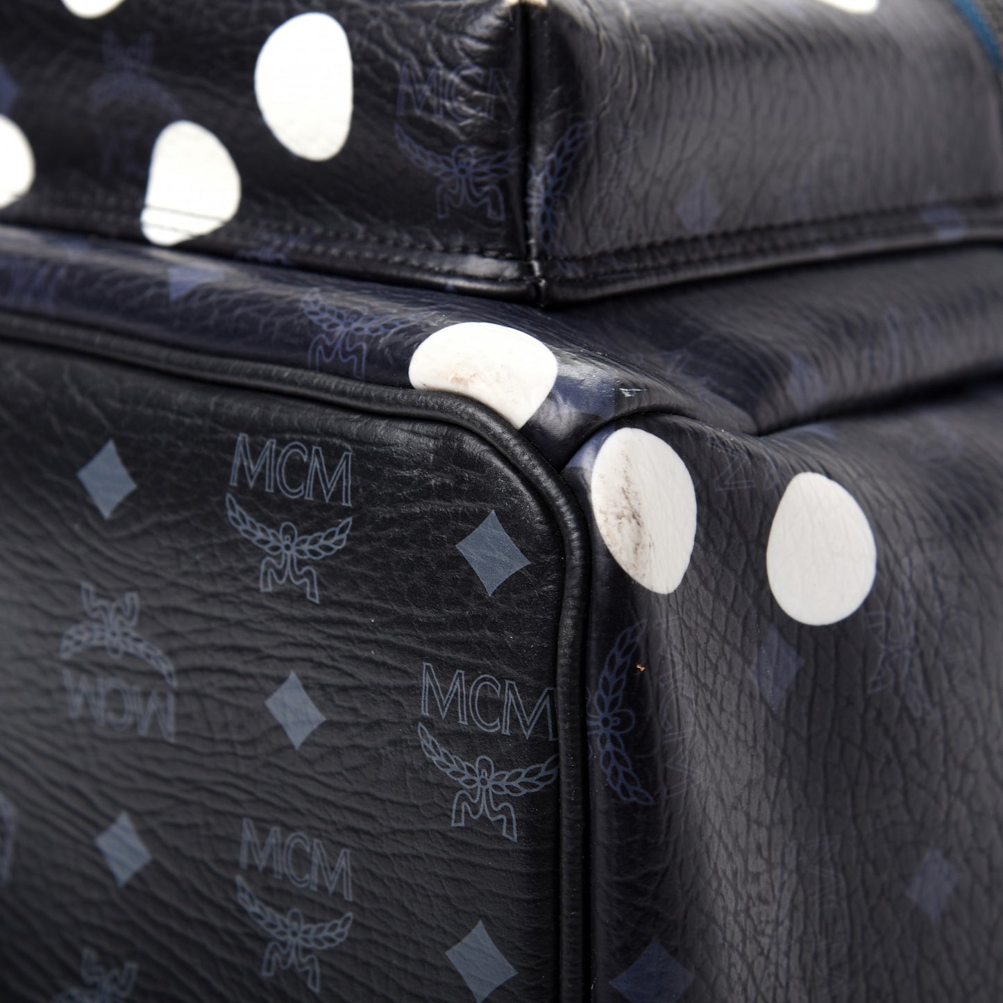 Wrinkled Visetos Small Craig & Karl Beyond Snowdome Backpack Black