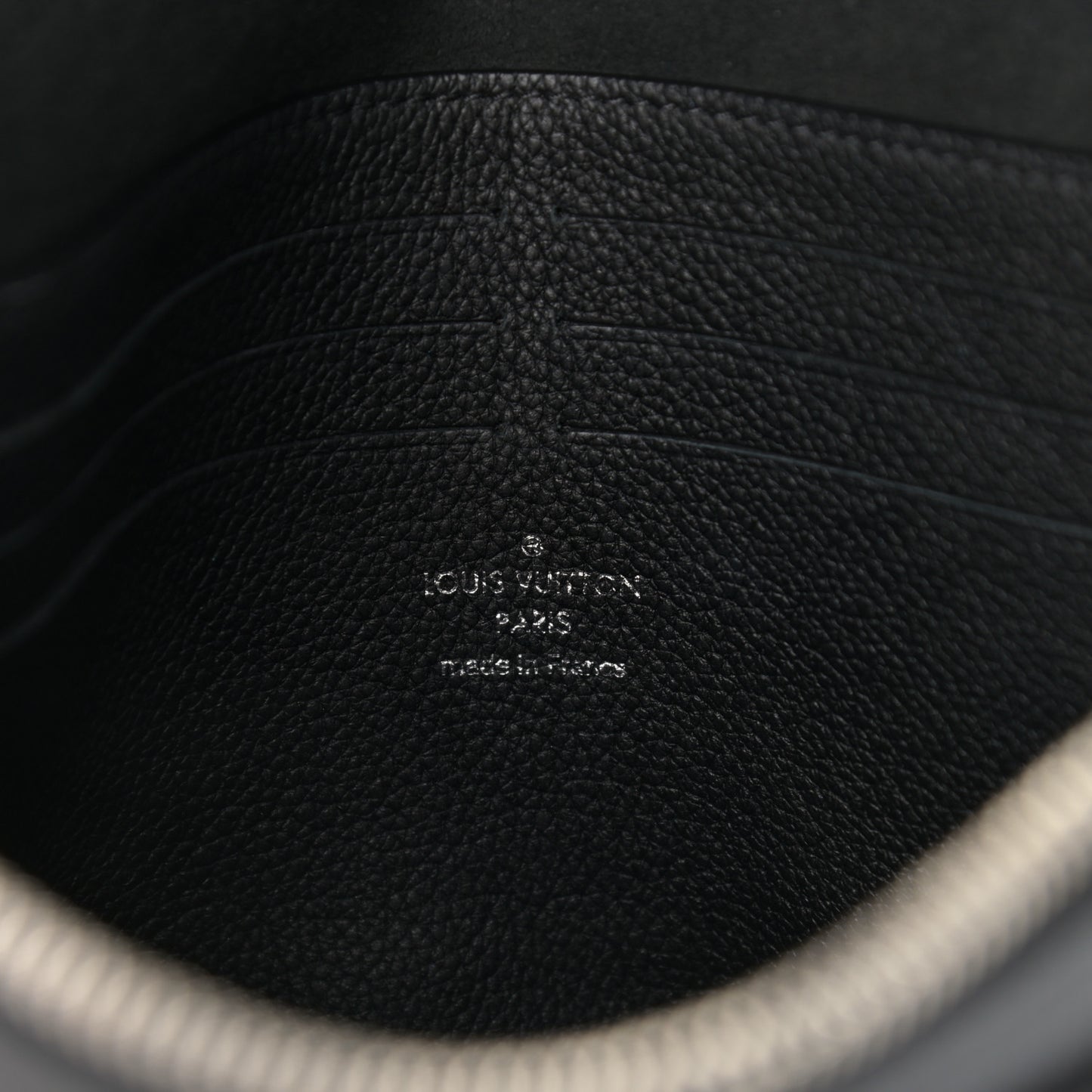 Soft Calfskin My Lockme Pochette Black
