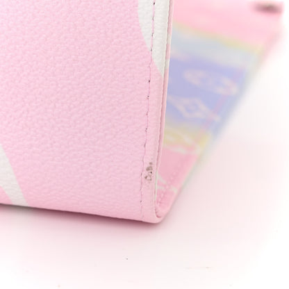 Louis Vuitton Monogram Escale Onthego GM Pastel 11 of 12