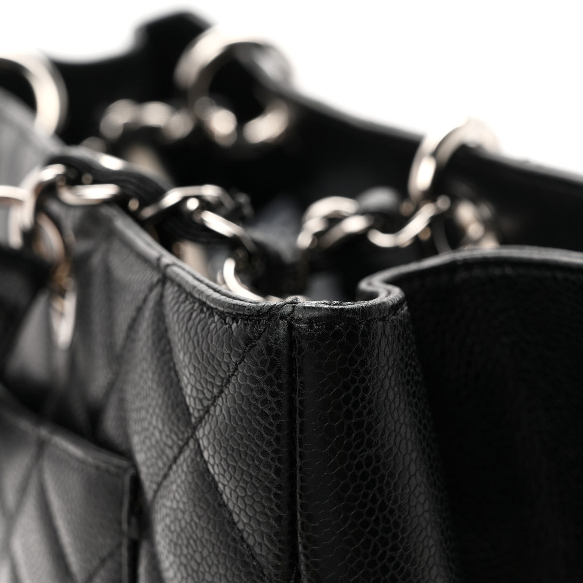Caviar Quilted XL Grand Shopping Tote GST Black