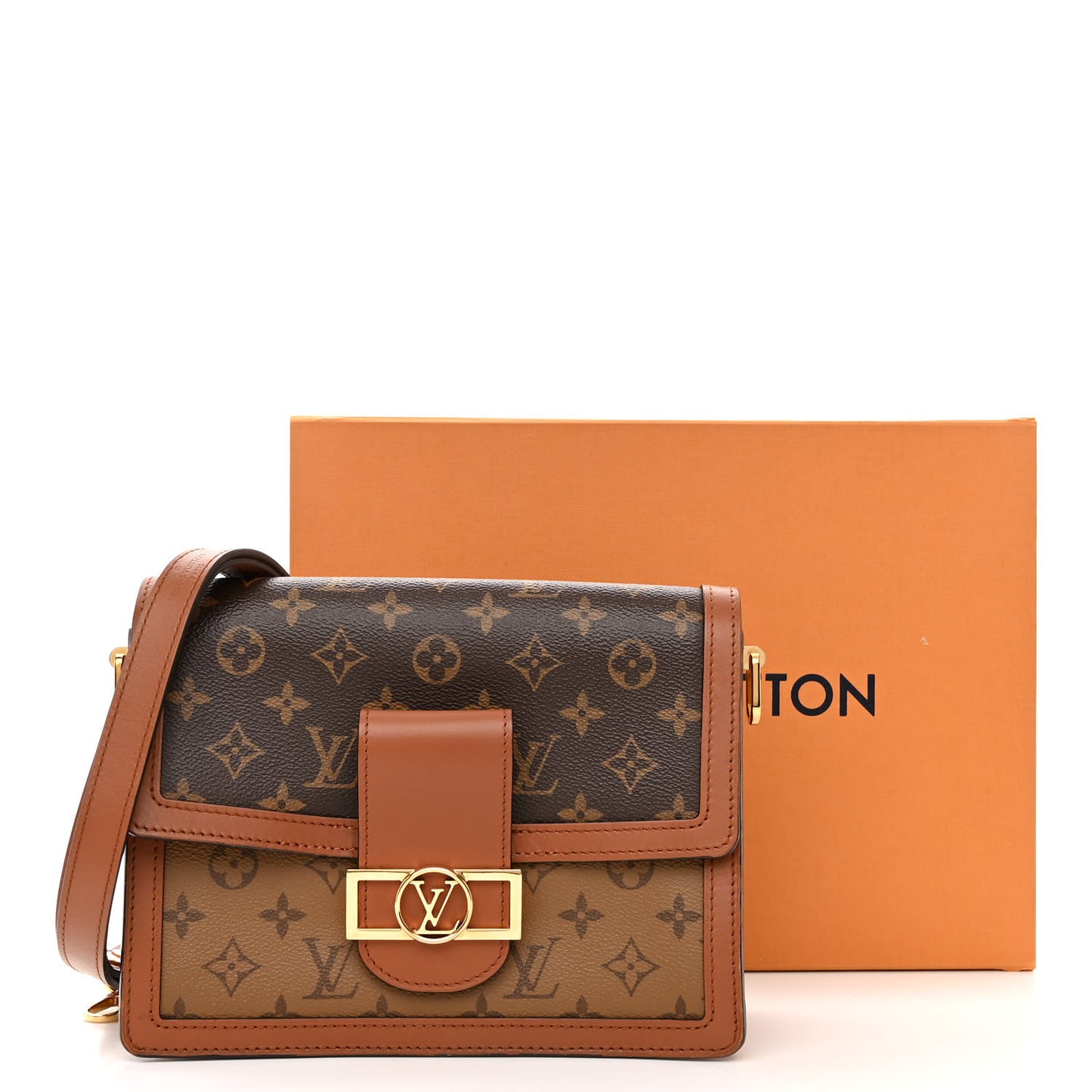 Reverse Monogram Dauphine MM