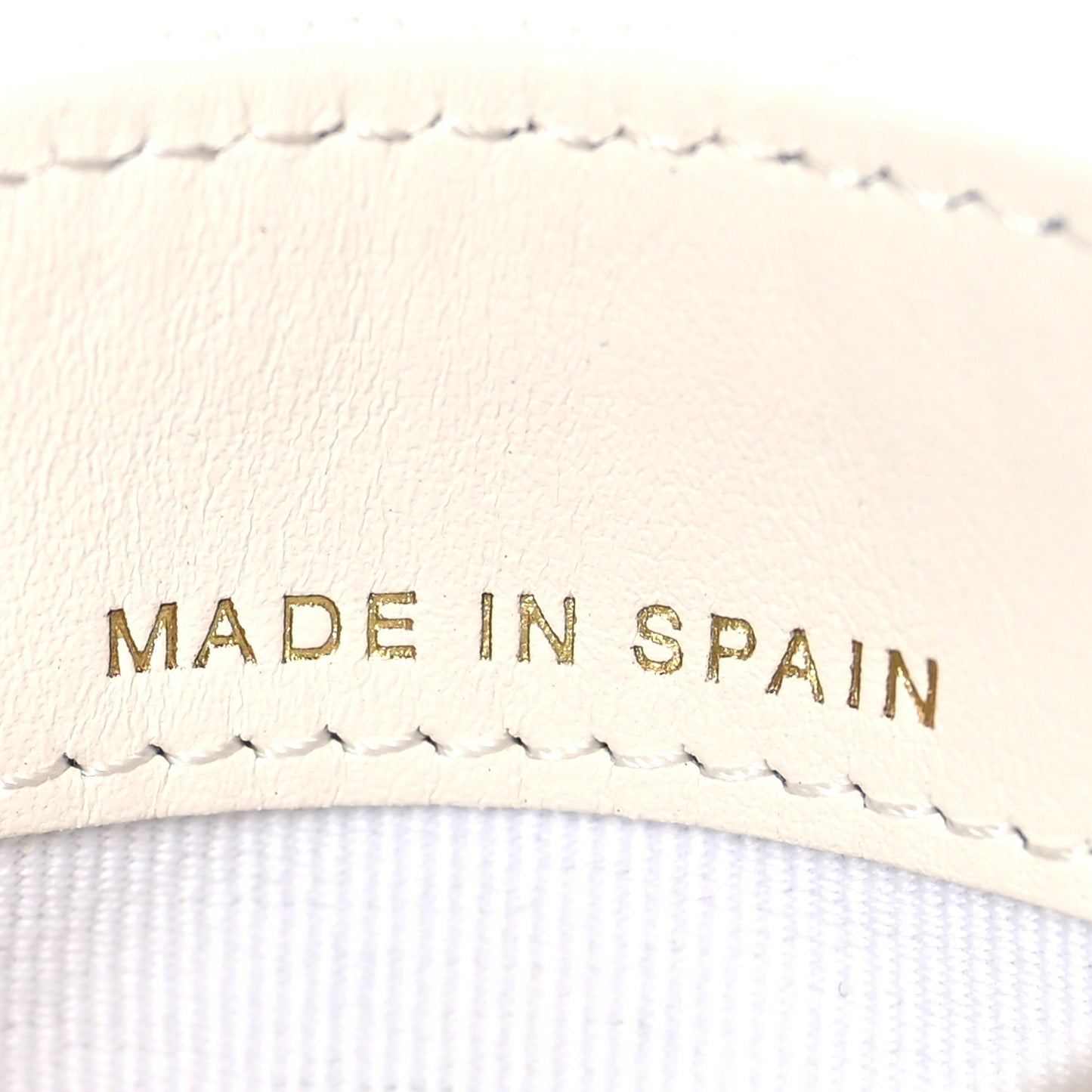 Caviar Quilted Card Holder White