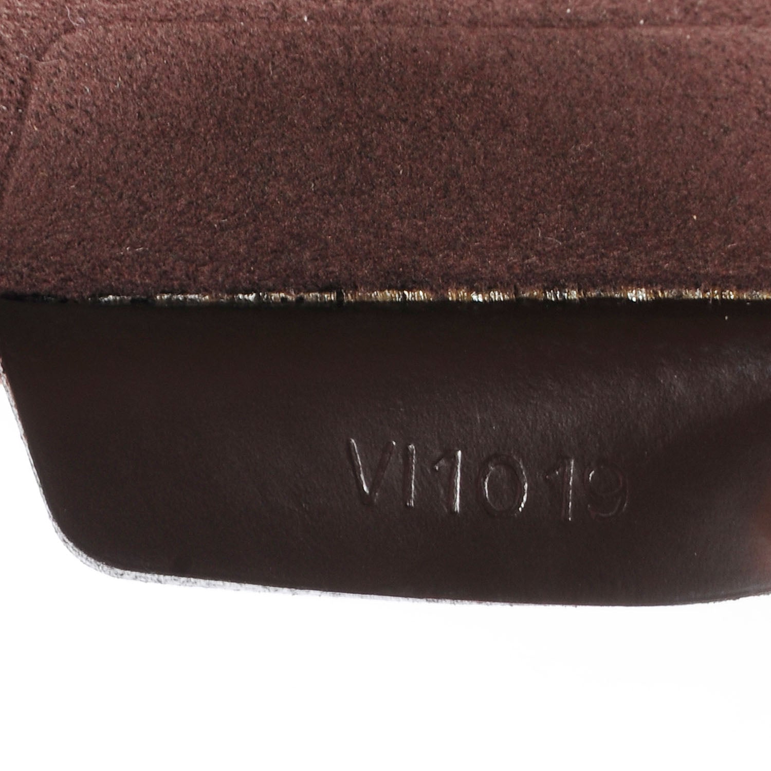 Louis Vuitton Damier Ebene 15 in Laptop Sleeve 7 of 7