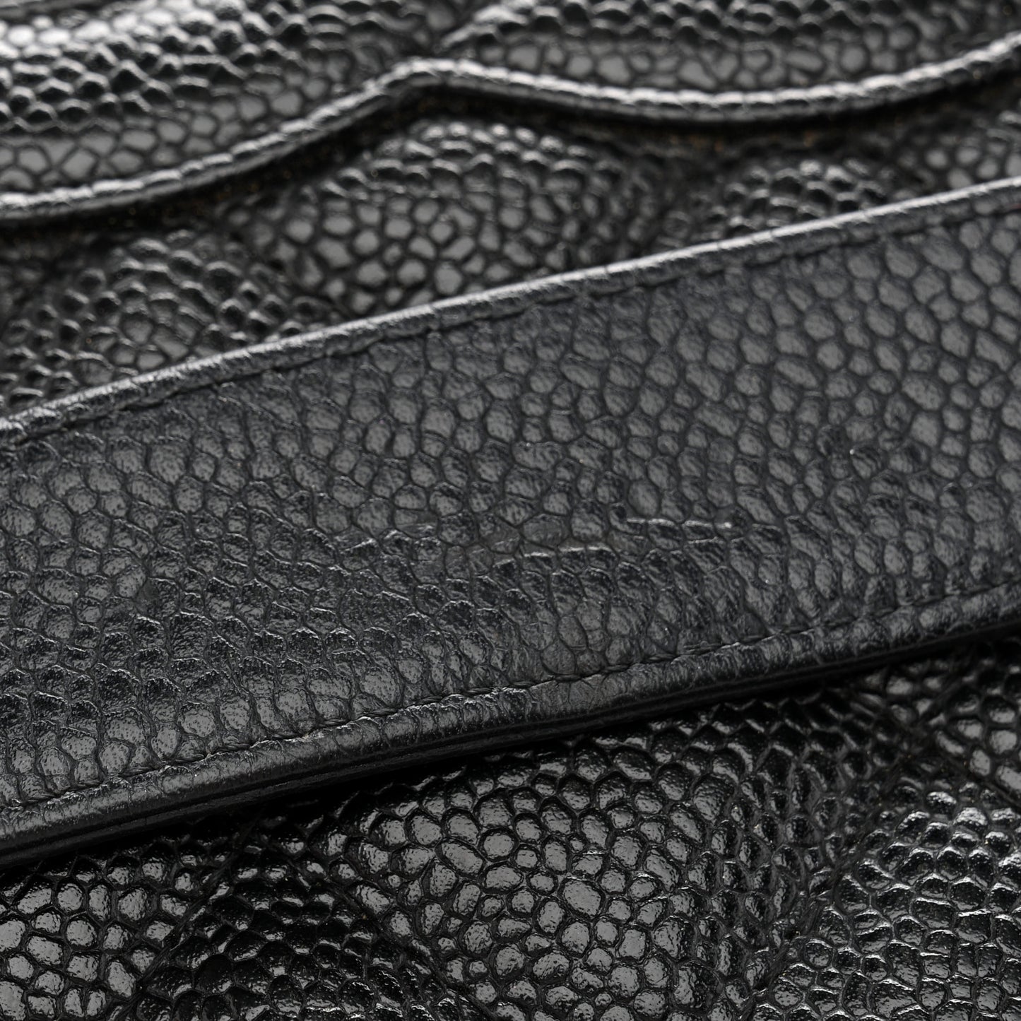 Caviar Quilted Petit Shopping Tote PST Black