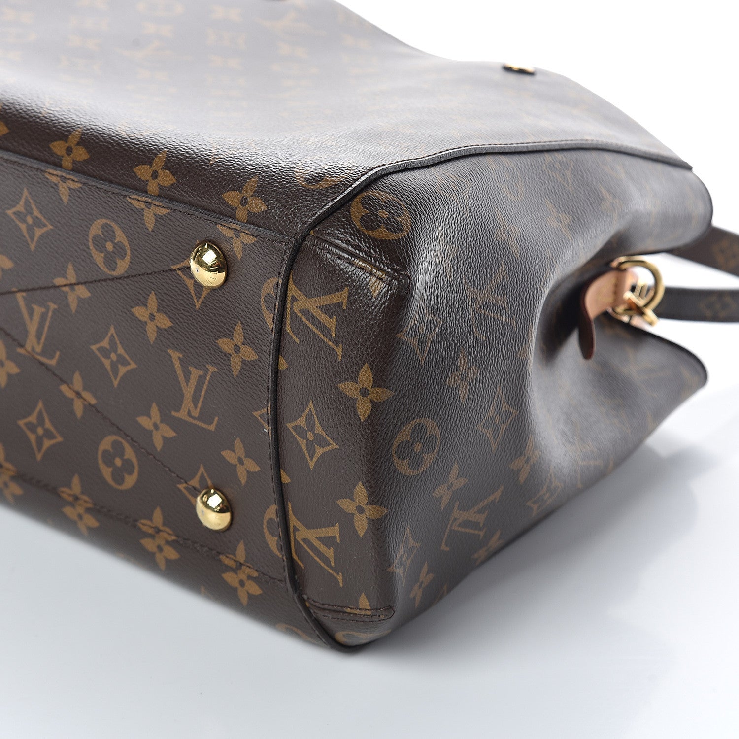 Louis Vuitton Monogram Montaigne GM 8 of 8