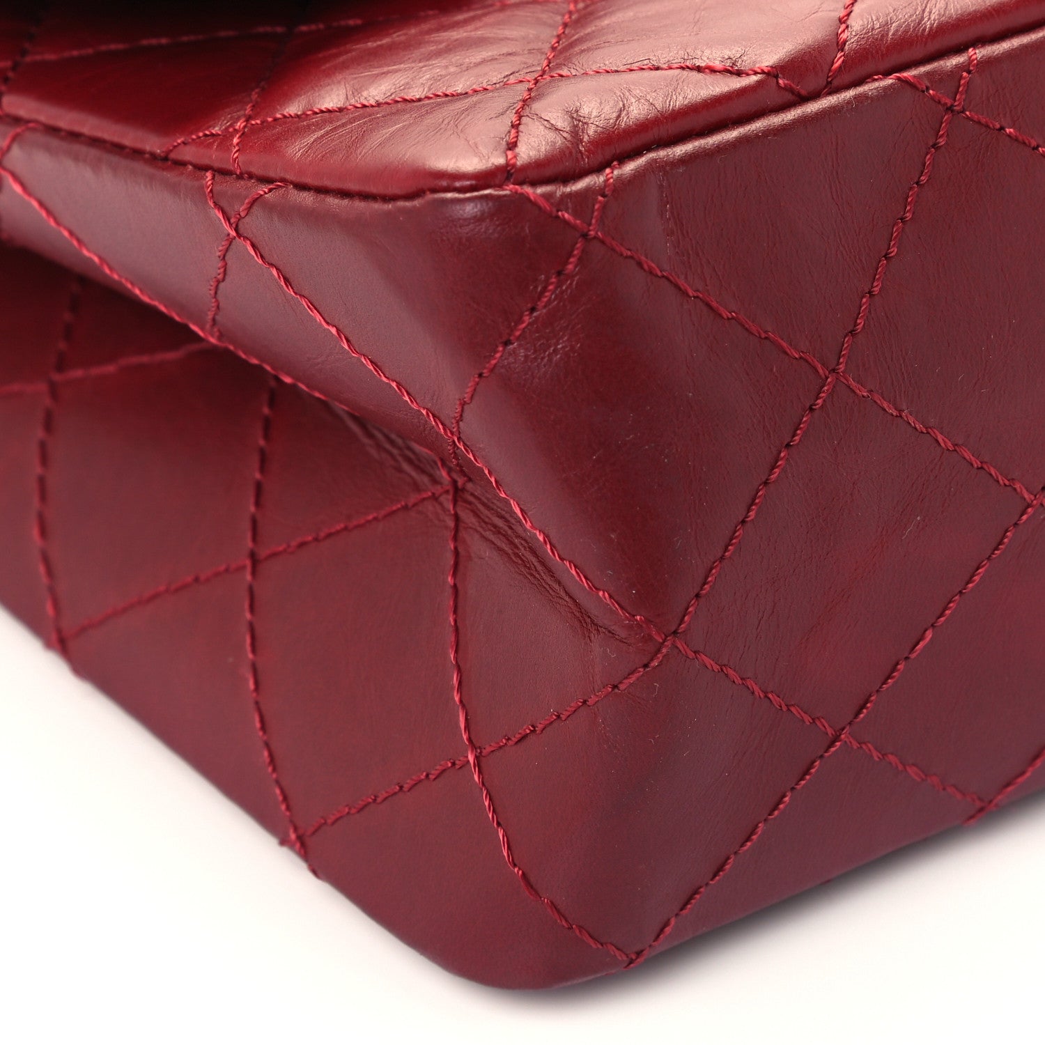 Chanel Aged Calfskin Quilted 2.55 Reissue 226 Flap Red 8 of 9