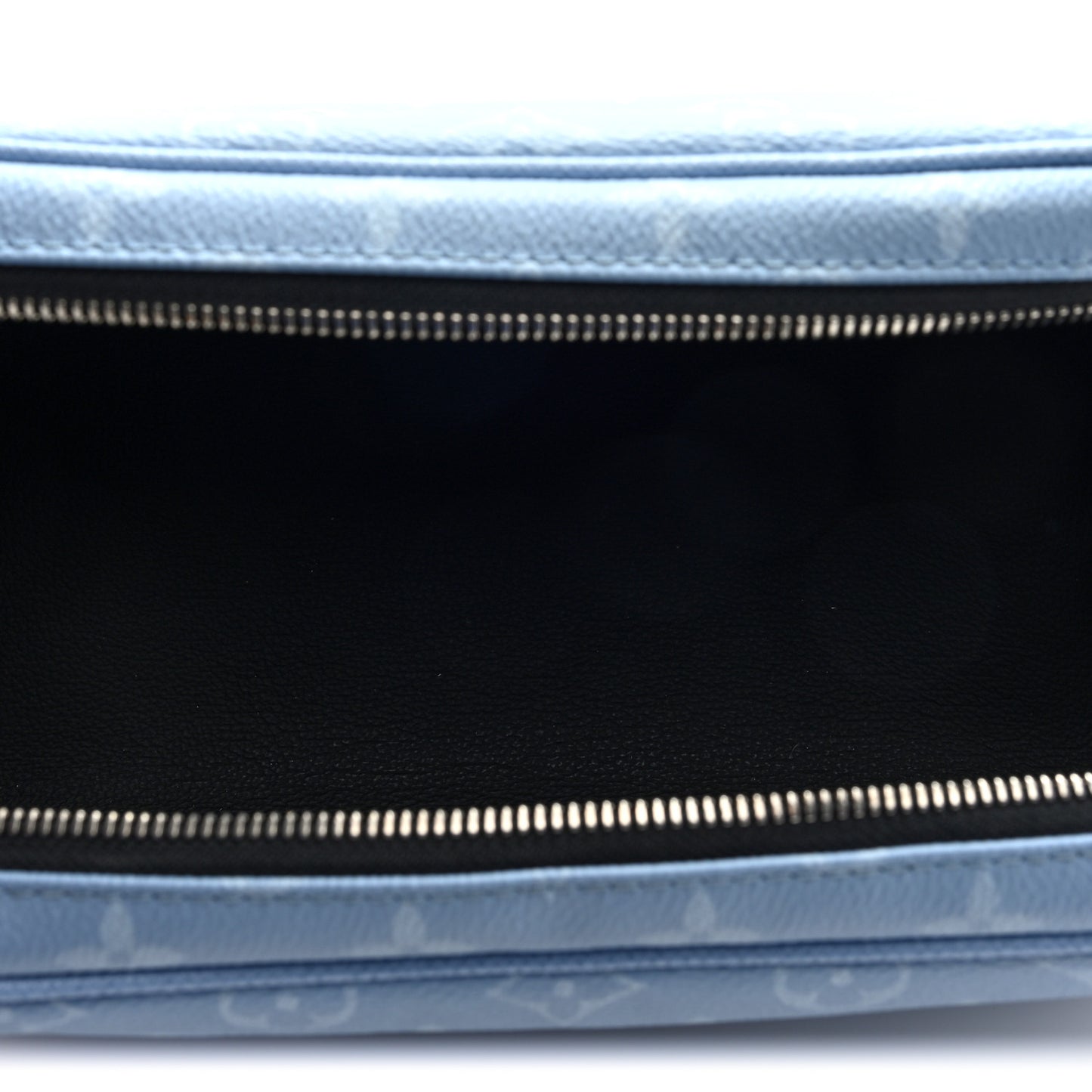Taigarama Dopp Kit Toilet Pouch Sky Blue