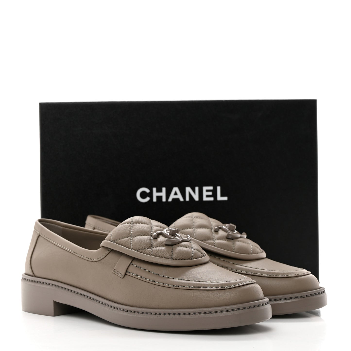 Lambskin Quilted CC Turnlock Moccasins 39.5 Grey