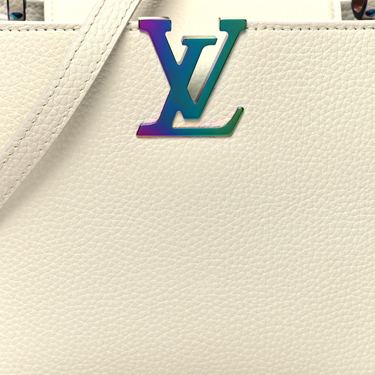 Louis Vuitton Taurillon Braided Chain Capucines BB Snow 8 of 12