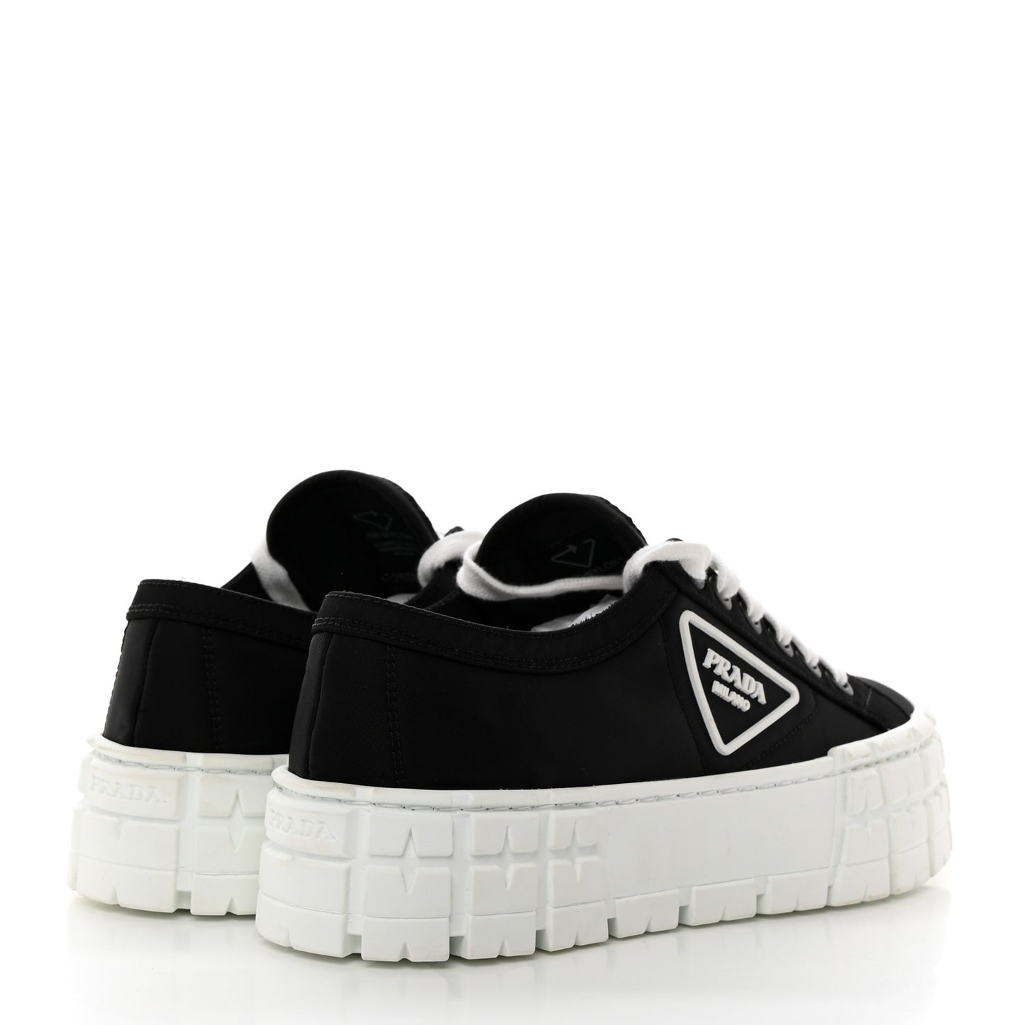 Re-Nylon Gabardine Triangle Logo Double Wheel 50mm Sneakers 37.5 Black
