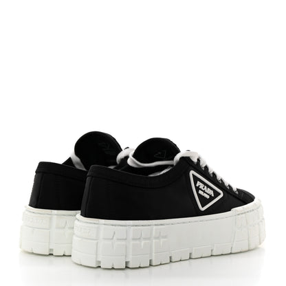 Prada Re-Nylon Gabardine Triangle Logo Double Wheel 50mm Sneakers 37.5 Black 4 of 9