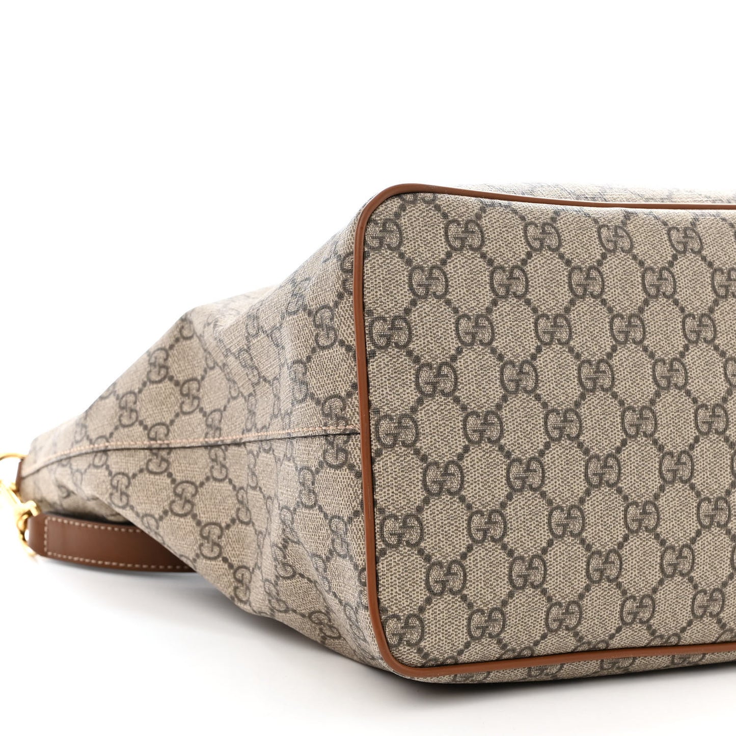 Soft GG Supreme Monogram Medium Crossbody Tote Beige Cuir