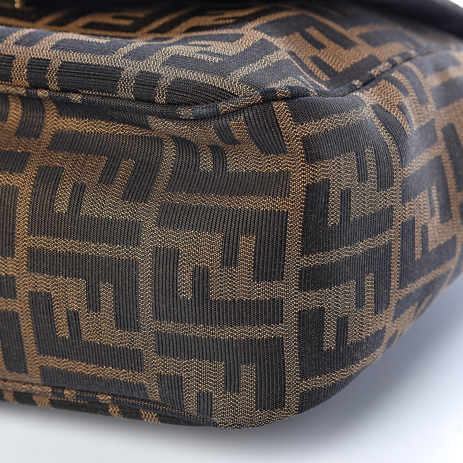 Fendi Zucca Vitello Artic Messenger Bag Tobacco Castagna 12 of 12