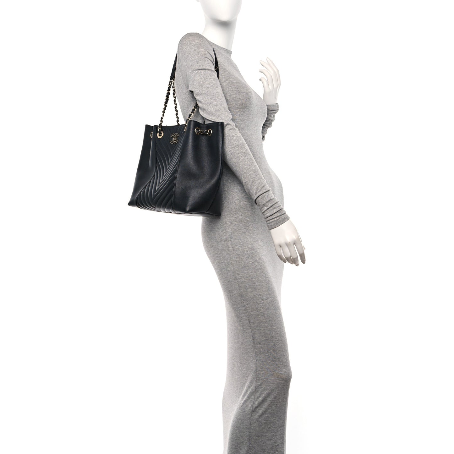 Calfskin Quilted Large Daily Shopping Bag Black