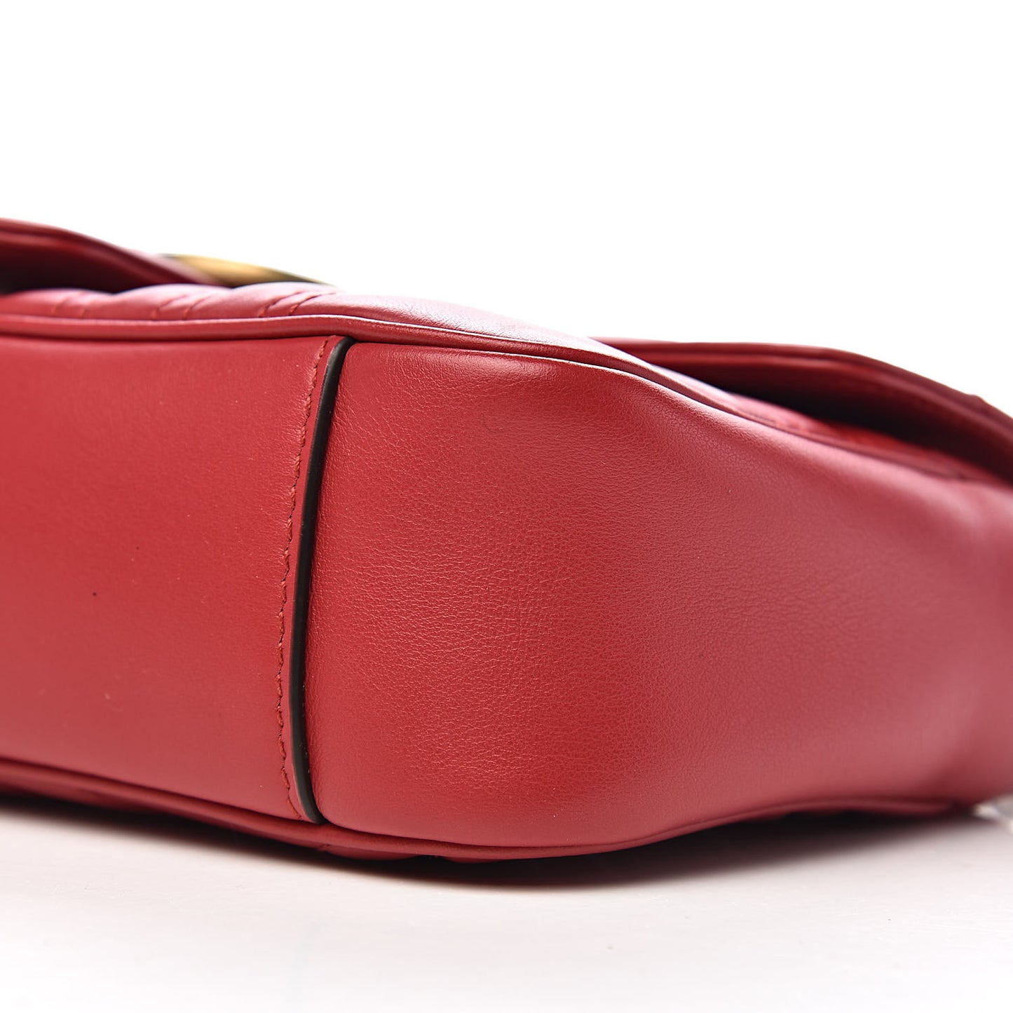 Calfskin Matelasse Mini GG Marmont Shoulder Bag Hibiscus Red