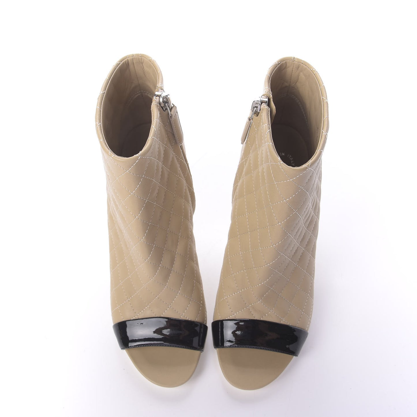 Calfskin Quilted Patent Short Boots 35.5 Beige Black
