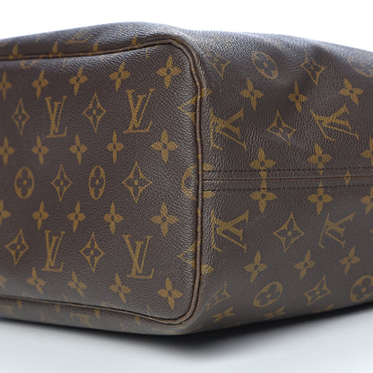 Louis Vuitton Monogram Neverfull MM 16 of 17