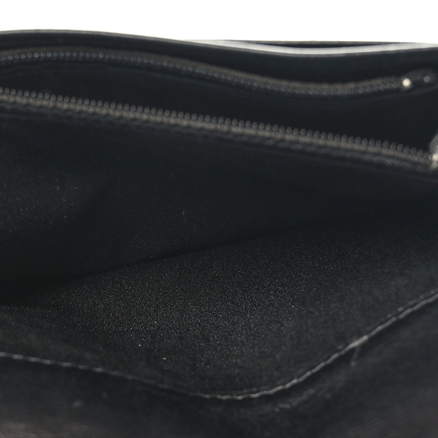 Patent Camellia Embossed Yen Wallet Black