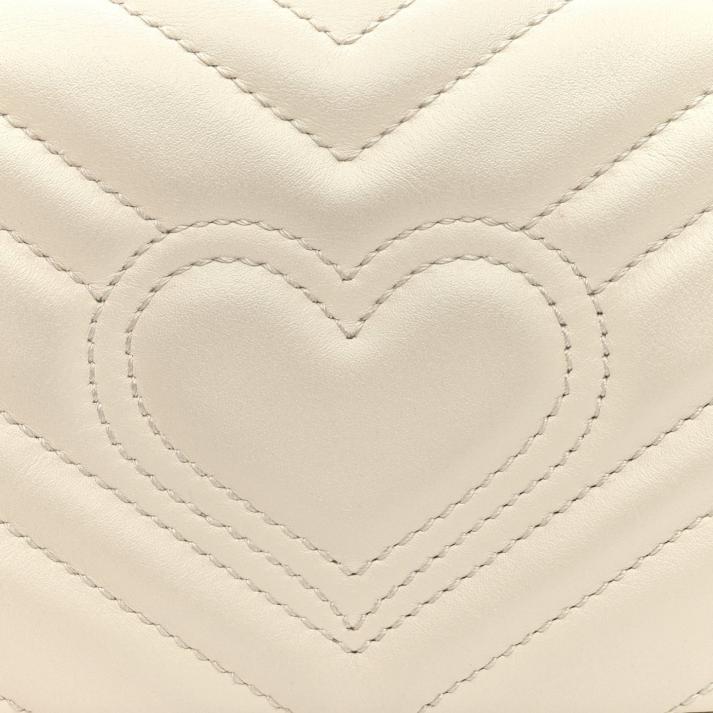 Calfskin Matelasse Super Mini GG Marmont Shoulder Bag White
