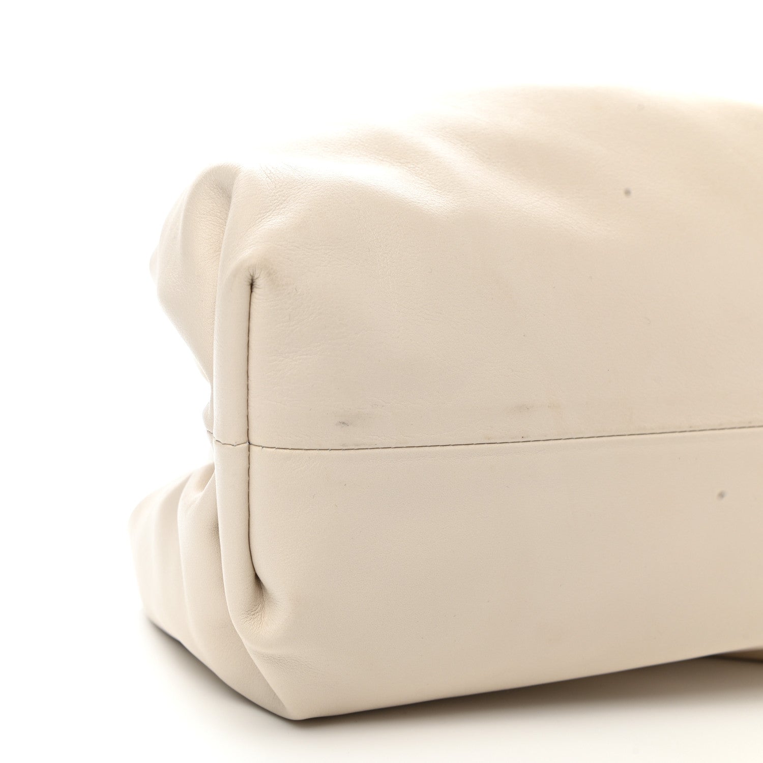 Bottega Veneta Smooth Butter Calf The Pouch Oversized Clutch Plaster 8 of 10