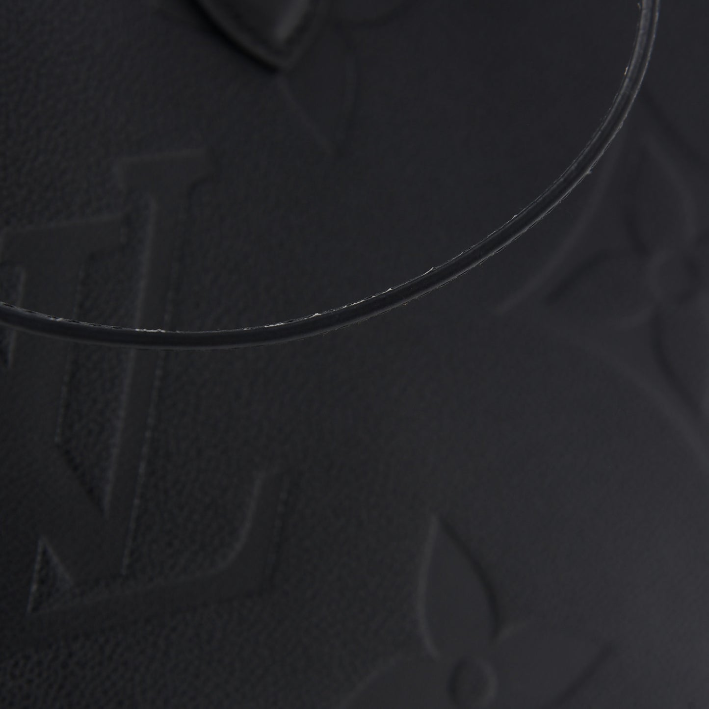 Empreinte Monogram Giant Onthego MM Black