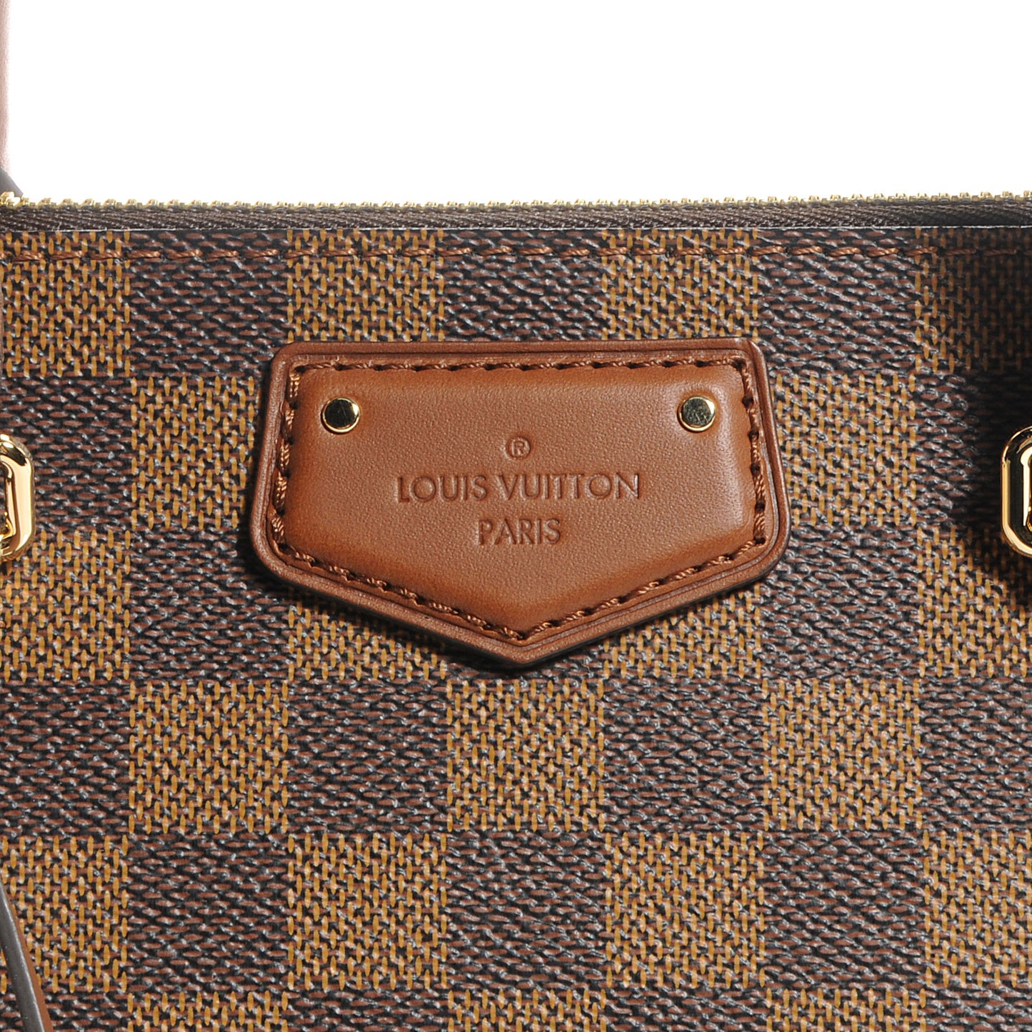 Damier Ebene Belmont