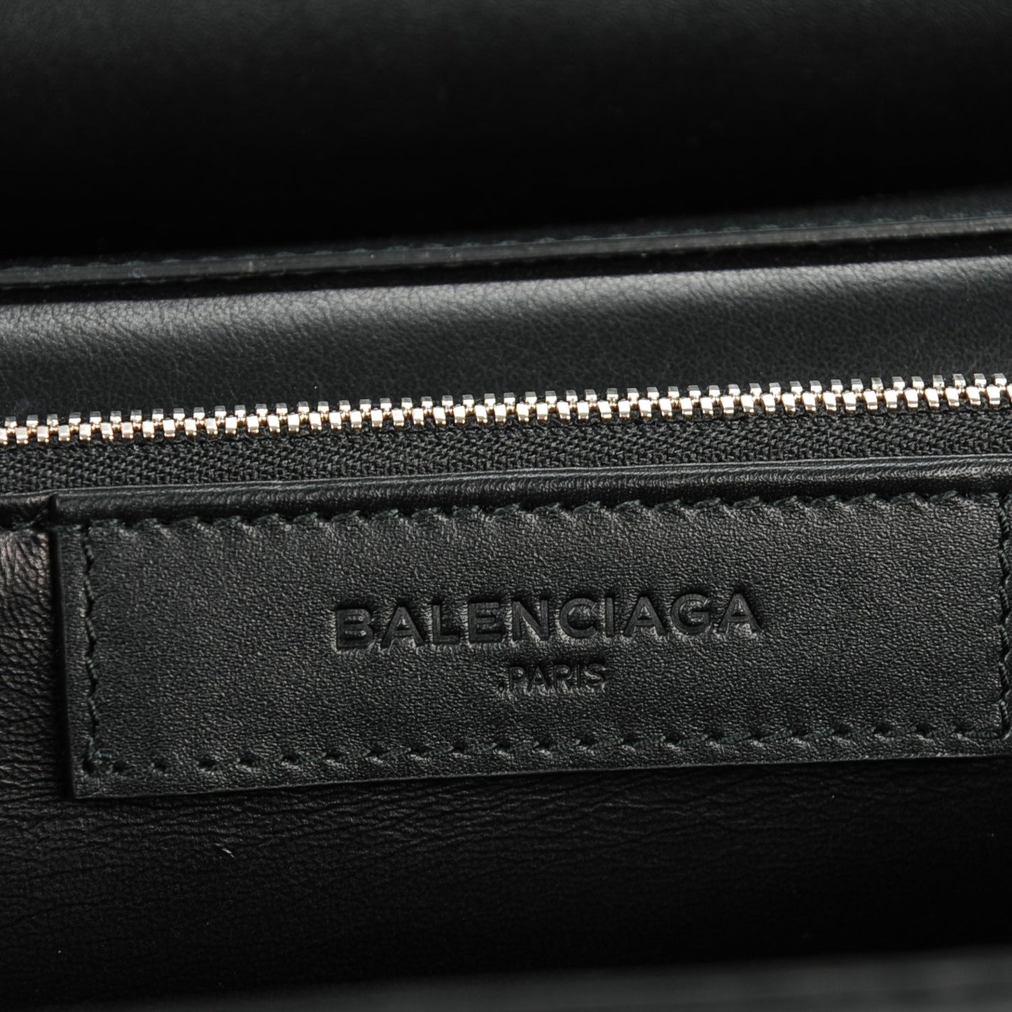 Smooth Calfskin Le Dix M Cartable Shoulder Bag Black