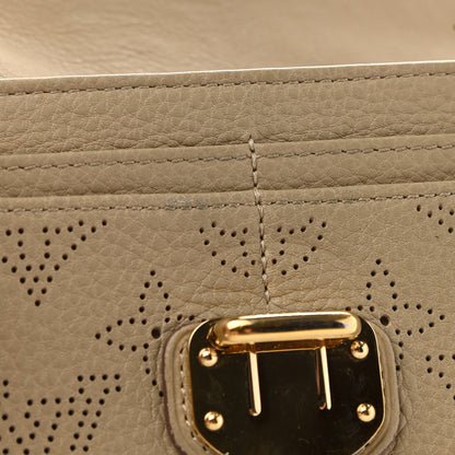 Louis Vuitton Mahina Amelia Wallet Beige Opal 9 of 10