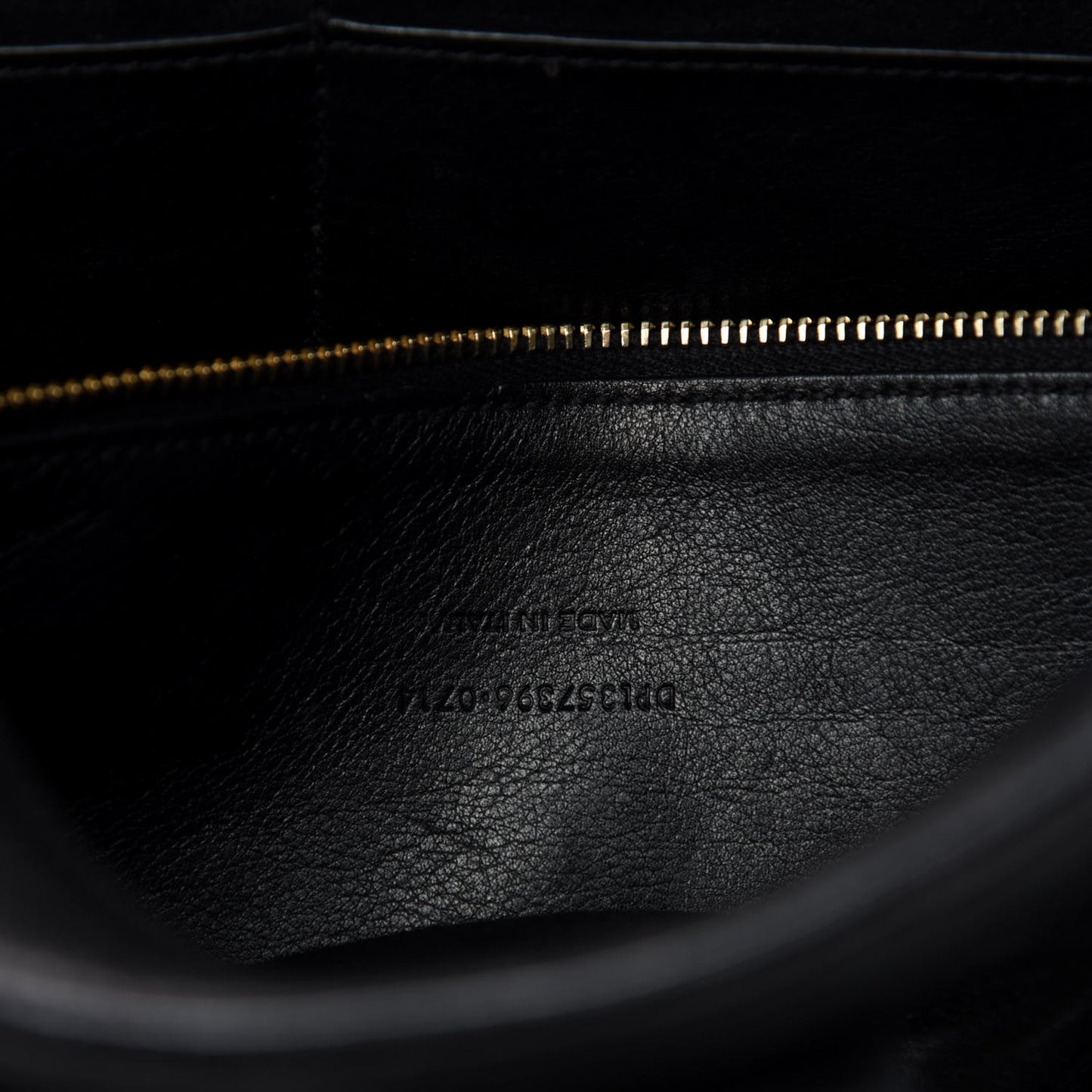Calfskin Matelasse Chevron Medium Monogram Cabas Black