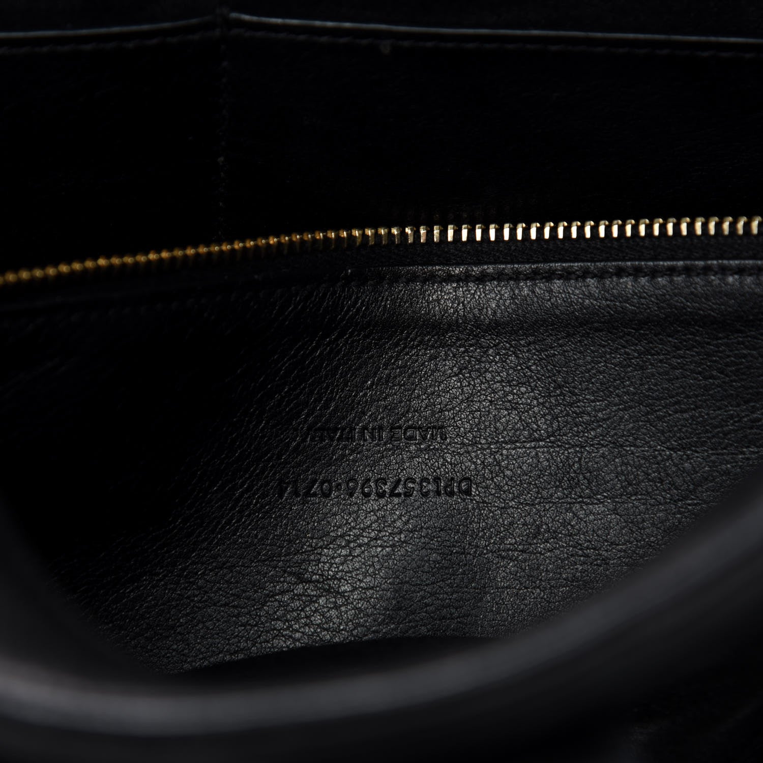 Saint Laurent Calfskin Matelasse Chevron Medium Monogram Cabas Black 11 of 12