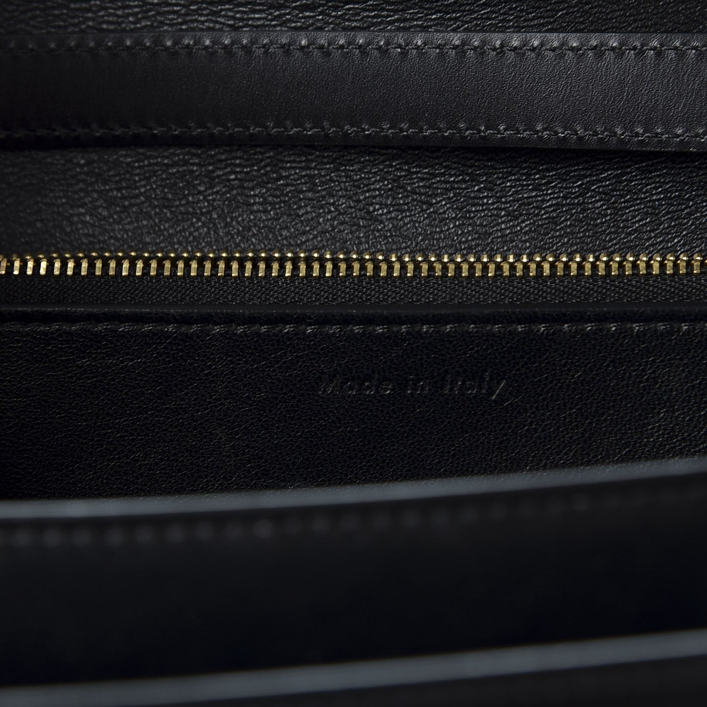 Box Calfskin Medium Classic Box Flap Bag Black