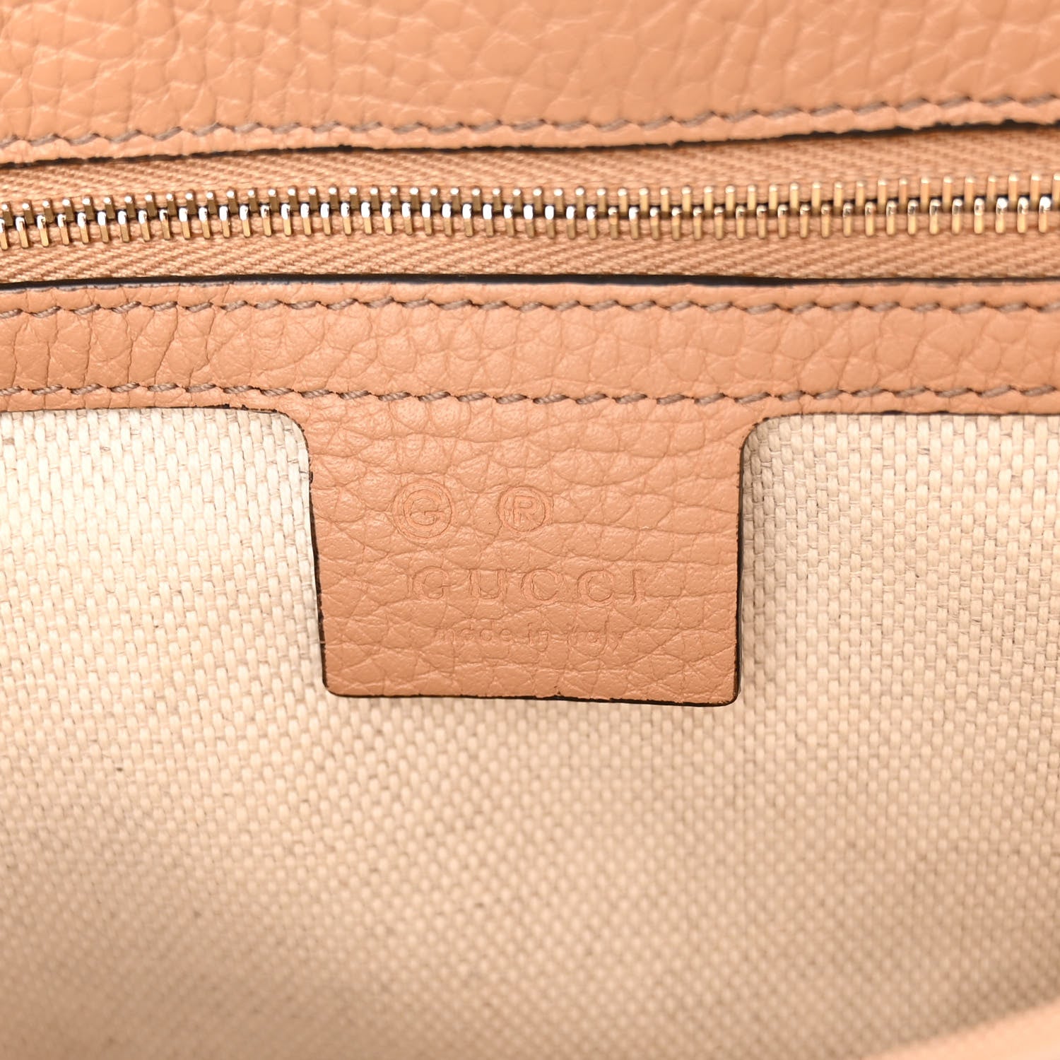 Gucci Pebbled Calfskin Medium Soho Flap Crossbody Camelia 6 of 12