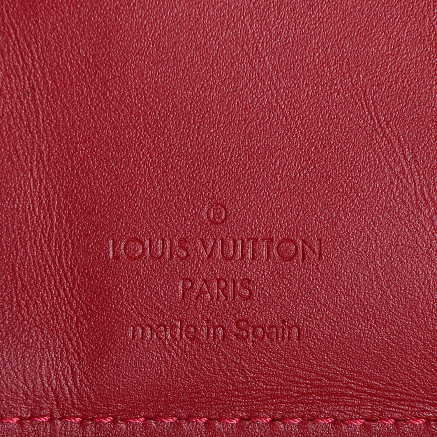 Louis Vuitton Vernis Small Ring Agenda Cover Pomme D'Amour 6 of 8