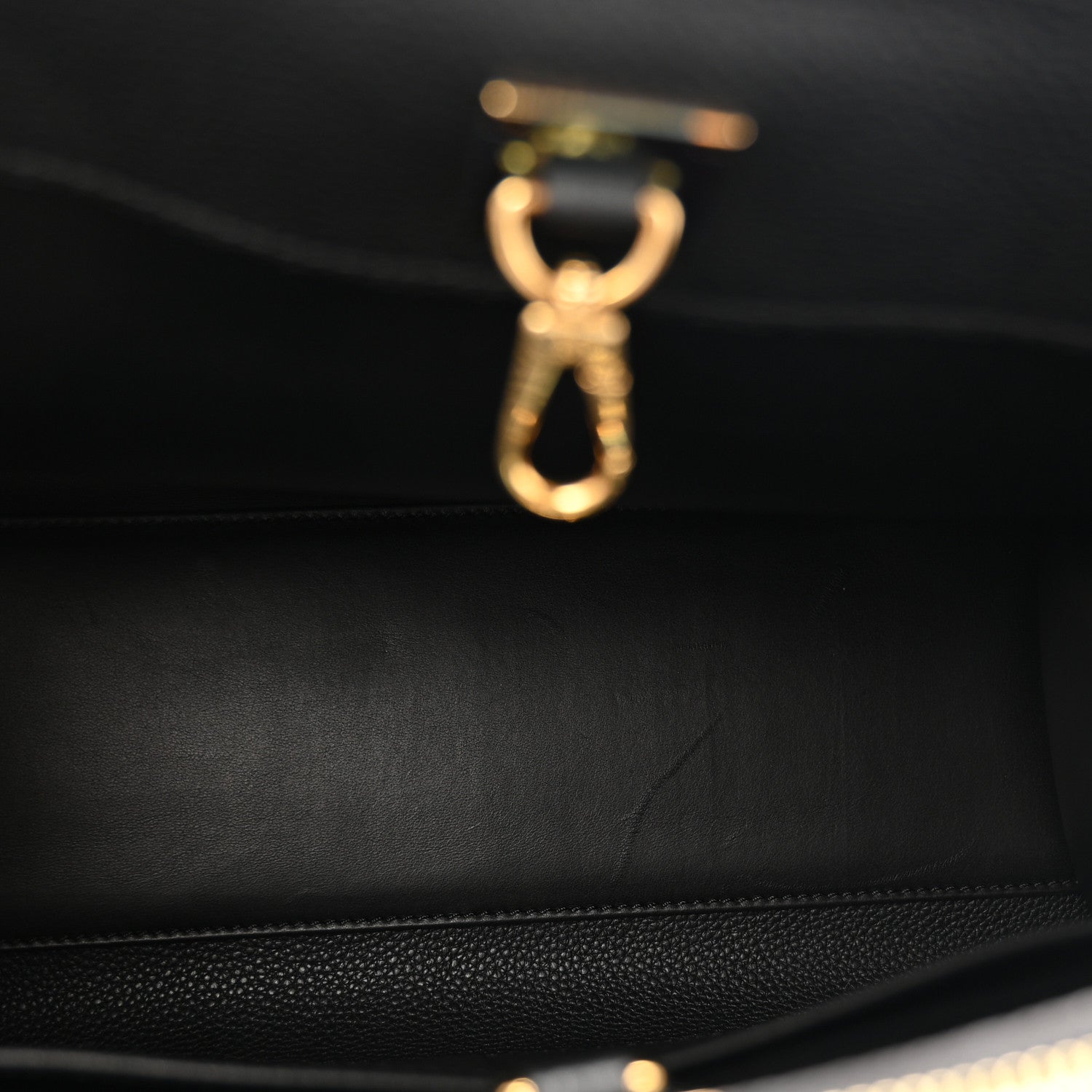 Louis Vuitton Taurillon City Steamer MM Black 5 of 9