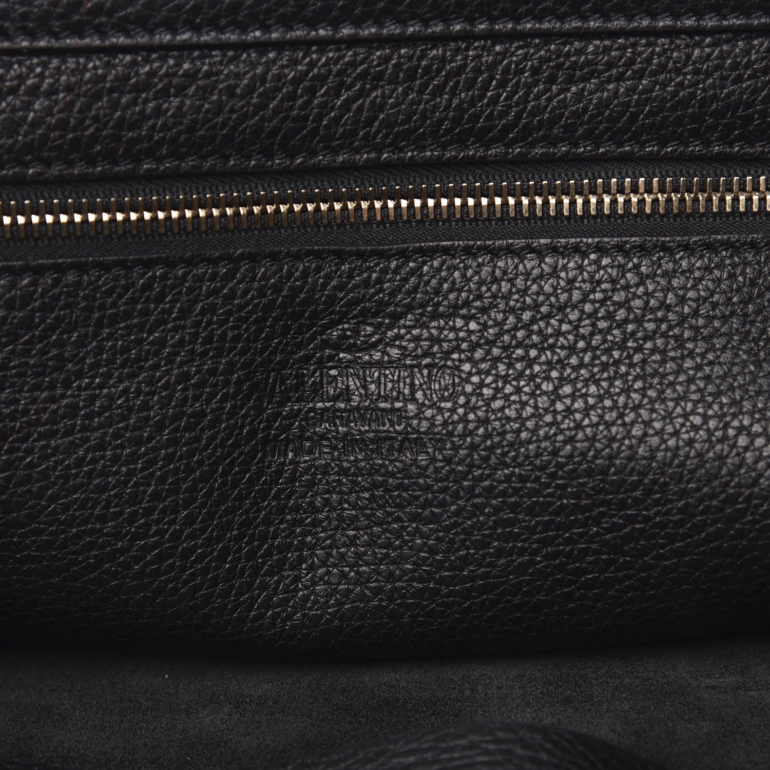 Valentino Garavani Pebbled Calfskin Large Rockstud Flip-Lock Messenger Bag Black 6 of 9