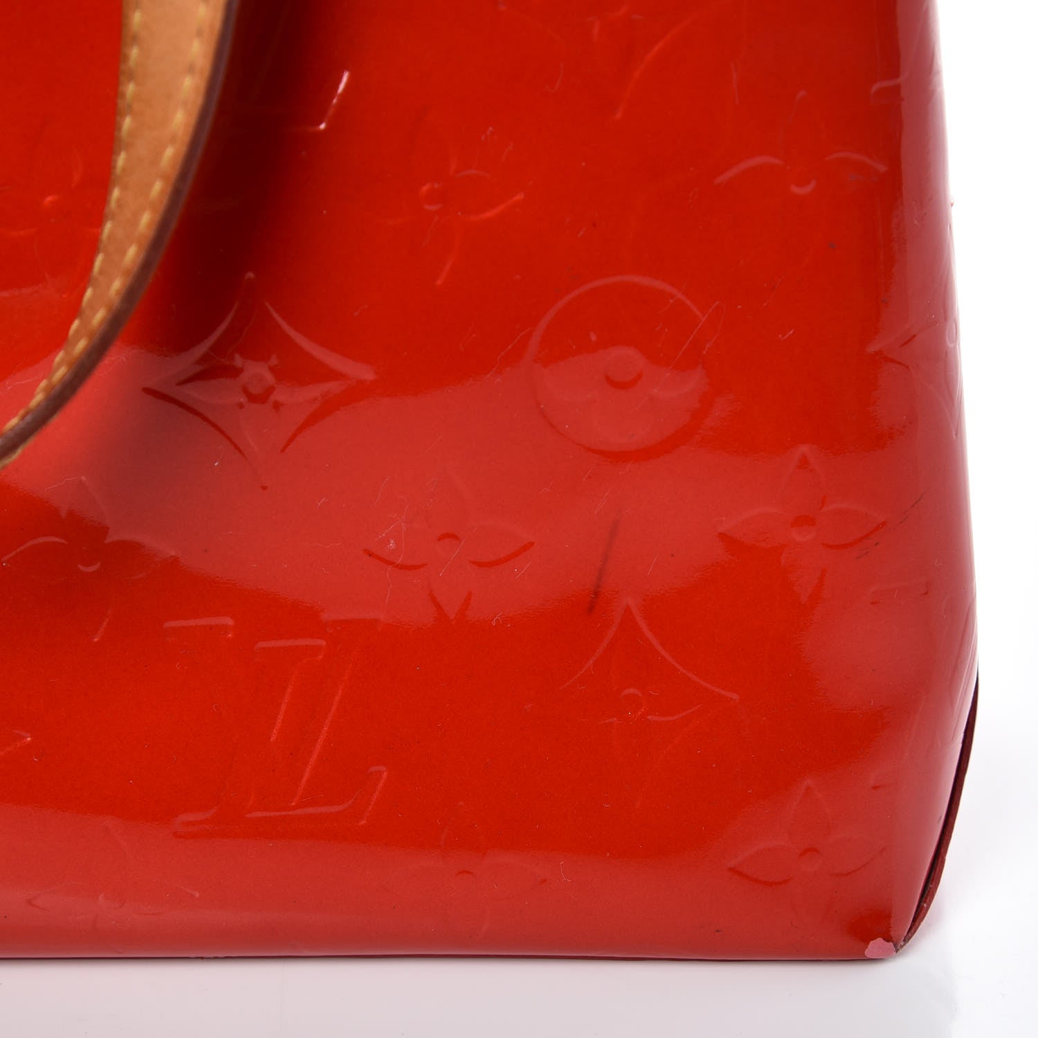 Louis Vuitton Vernis Reade PM Rouge 13 of 15