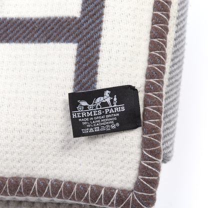 Hermes Wool Cashmere Avalon Vibration Blanket Ecru Gris 3 of 3