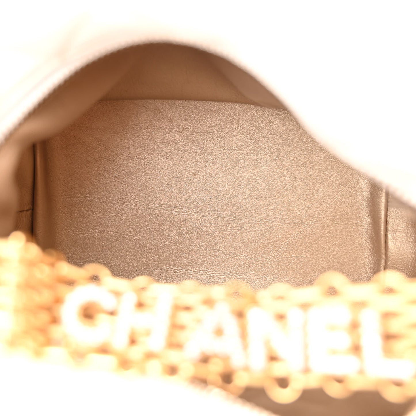 Lambskin Quilted CC Crystal Signature Chain Hobo White