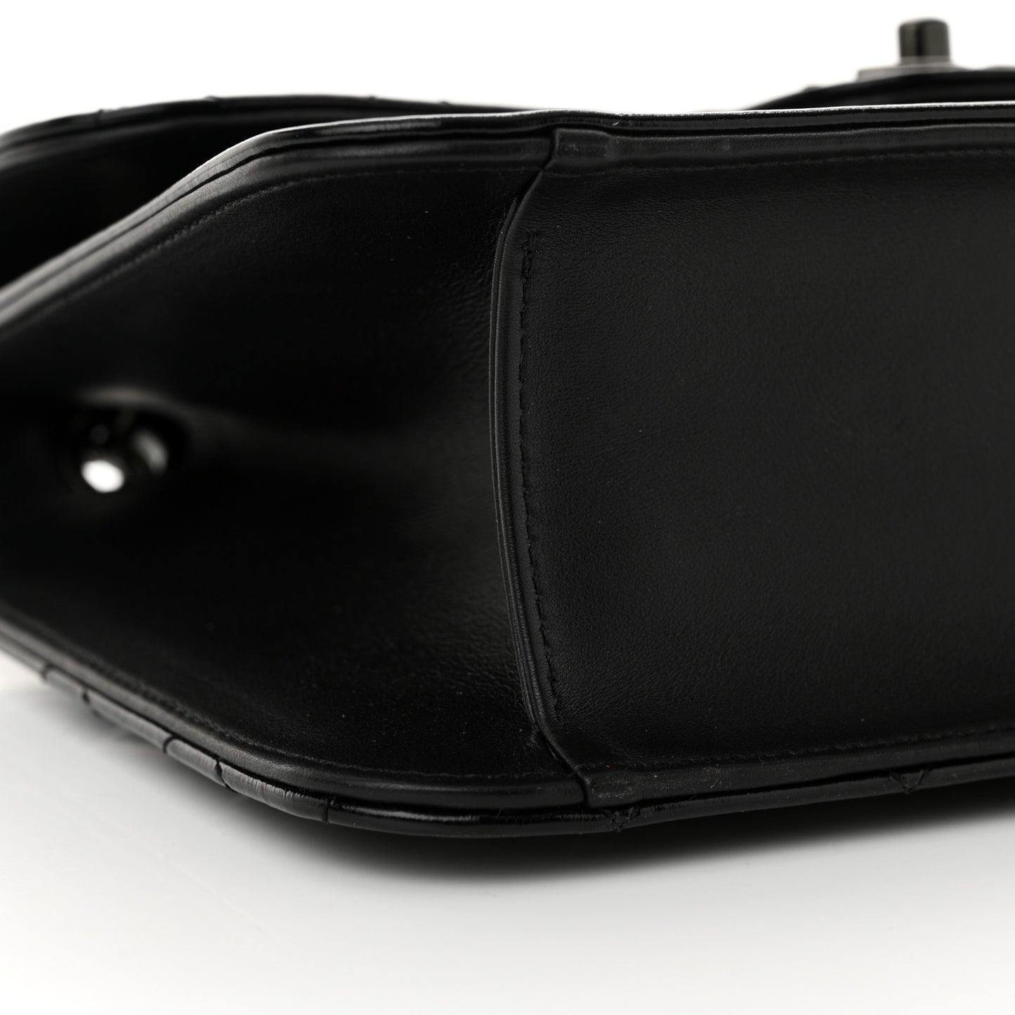 Shiny Crumpled Calfskin Quilted Large Double You Flap So Black
