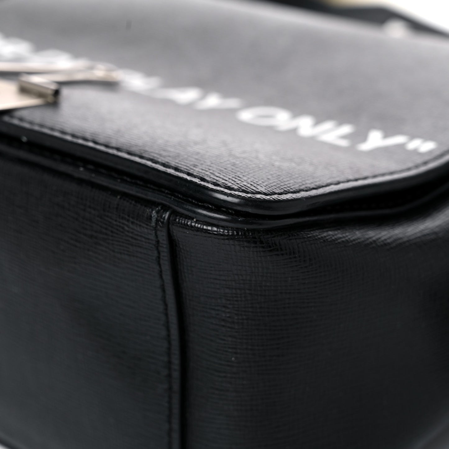 Saffiano For Display Only Binder Clip Shoulder Bag Black