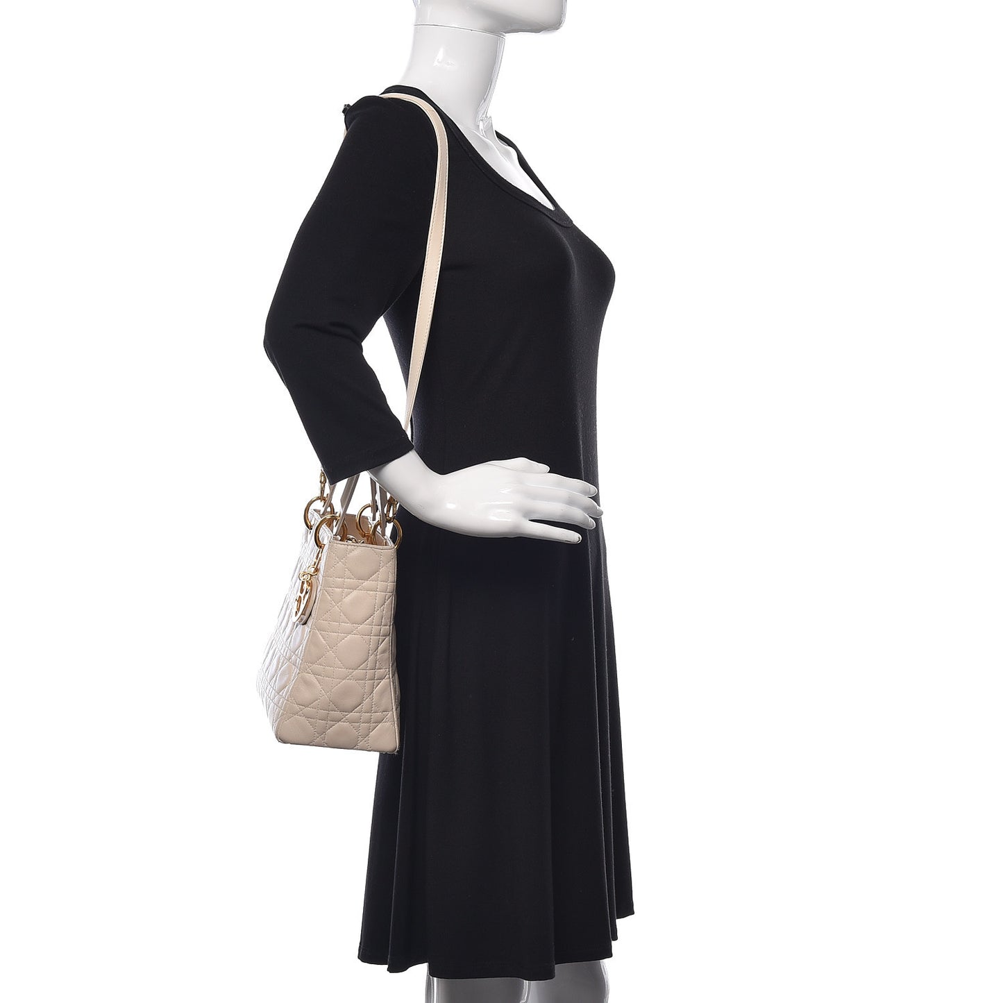 Lambskin Cannage Medium Lady Dior Light Beige