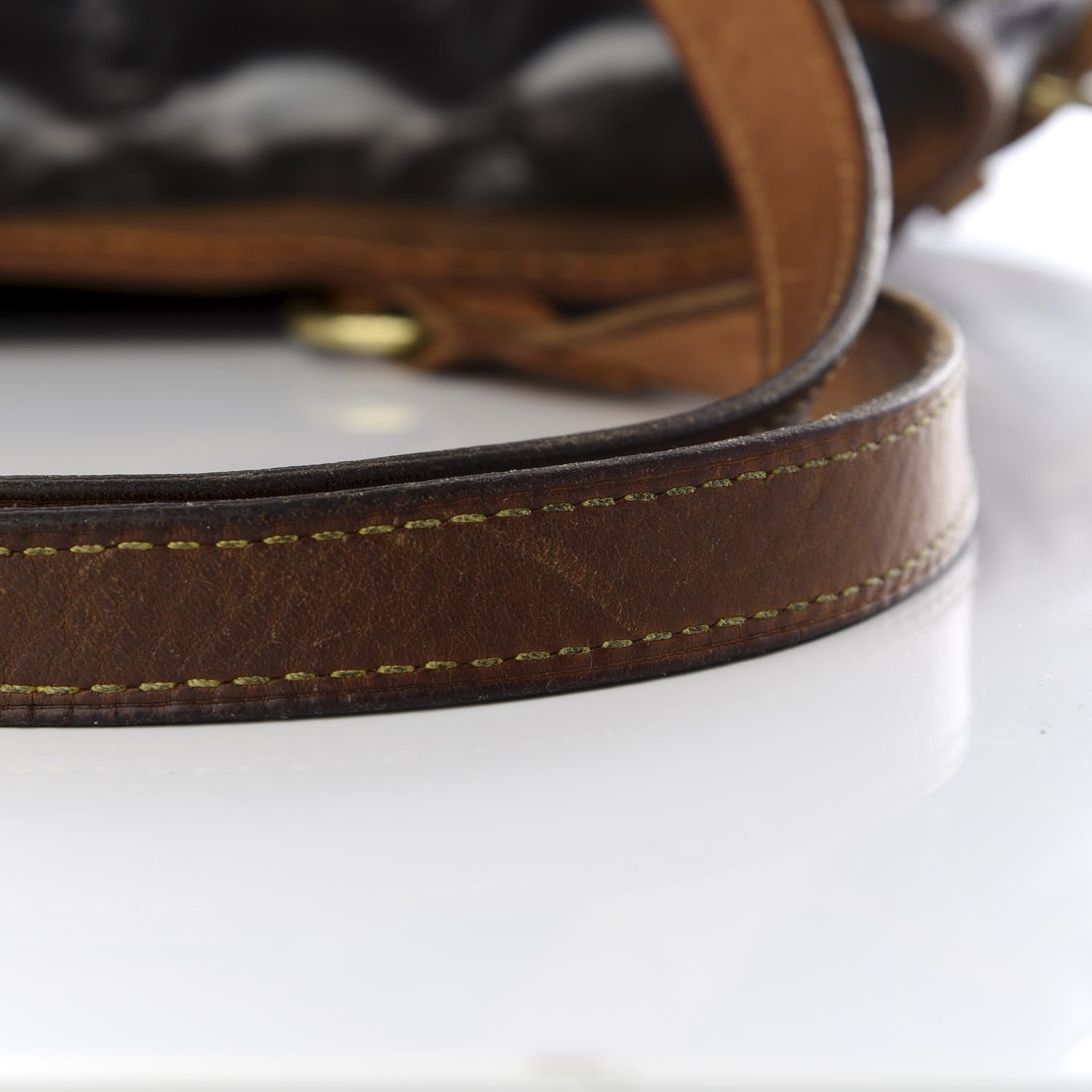 Louis Vuitton Monogram Batignolles Horizontal 13 of 14