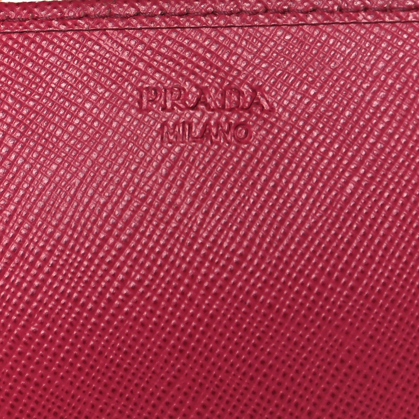 Saffiano Metal Oro Chain Wallet Tamaris