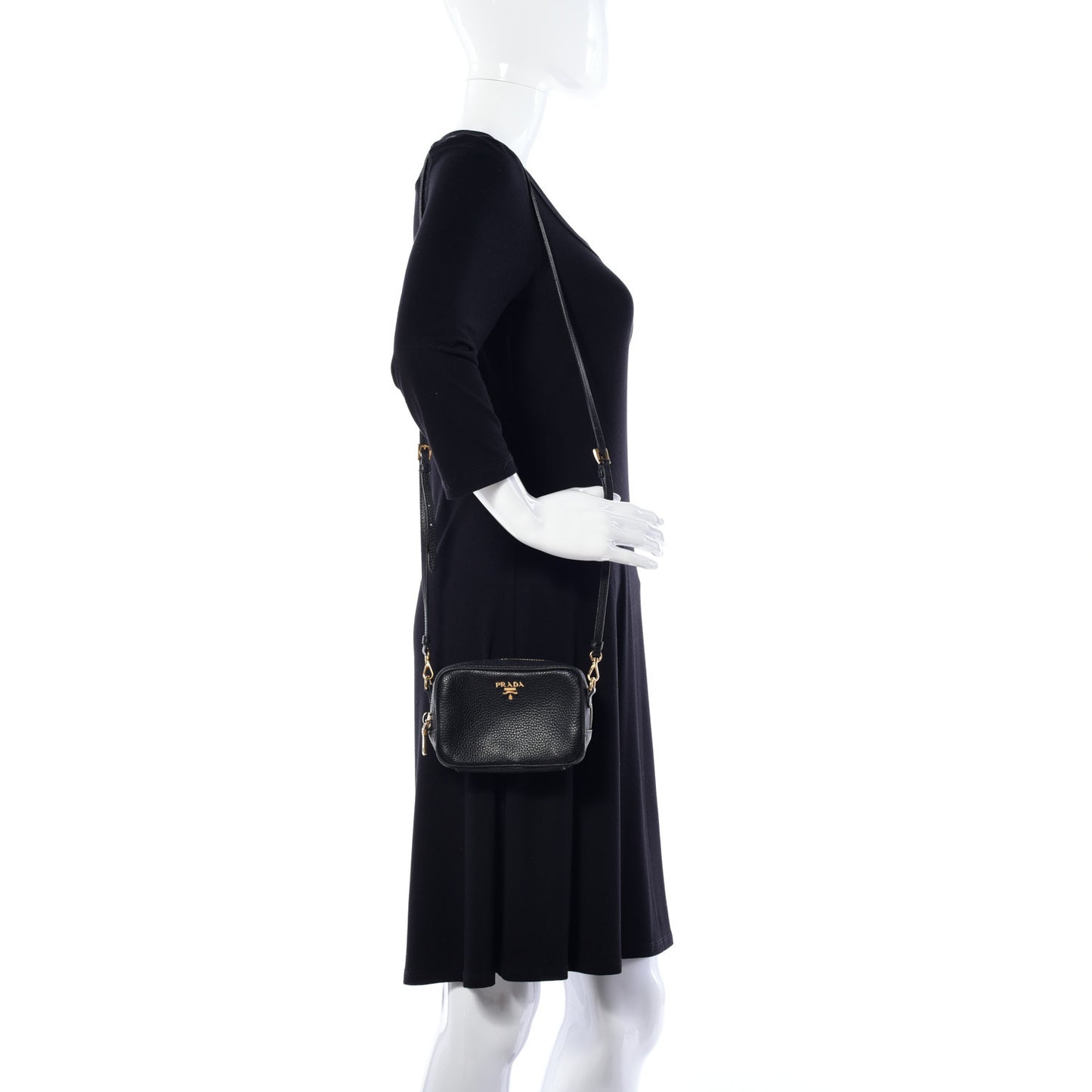 Vitello Daino Mini Camera Crossbody Black