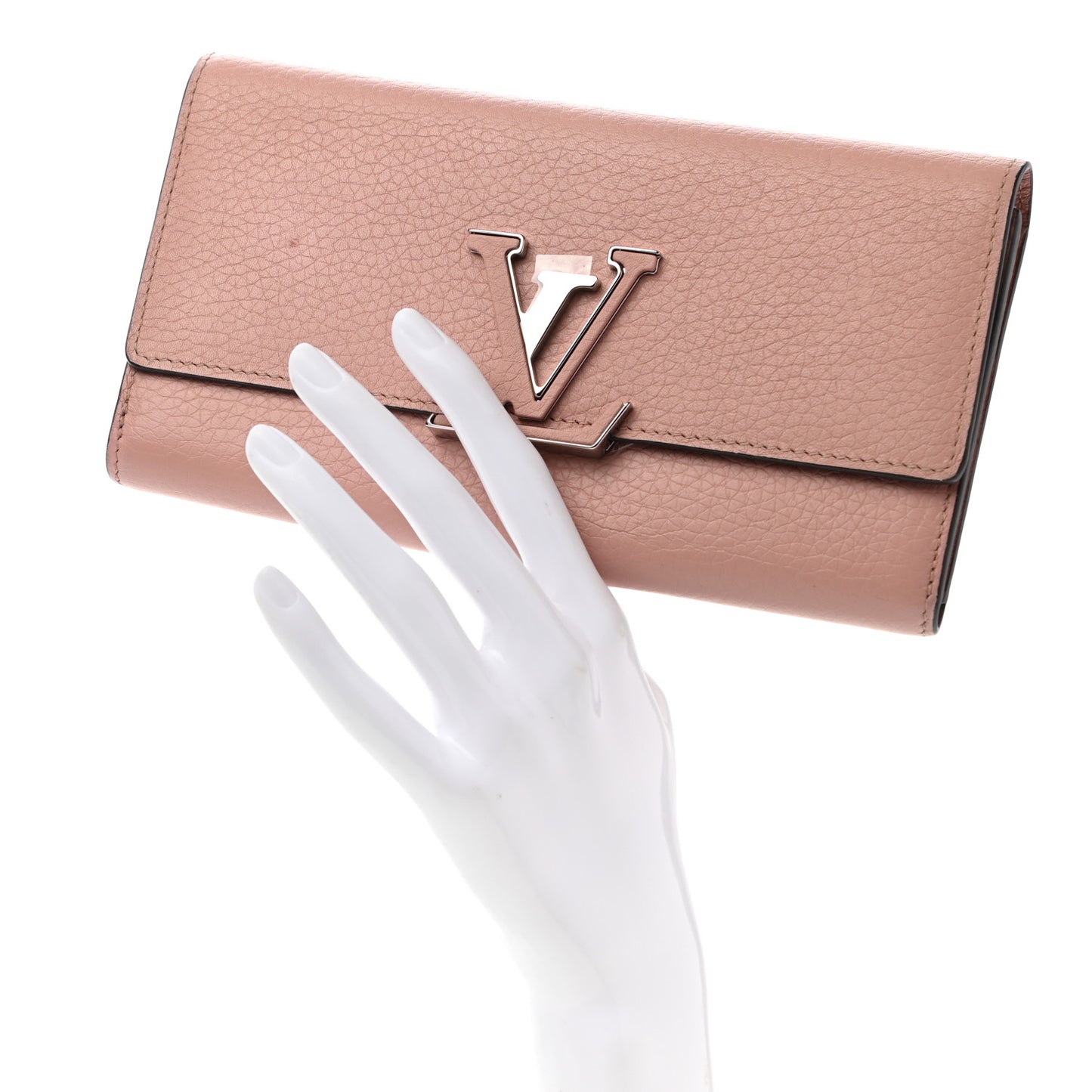 Taurillon Capucines Wallet Magnolia