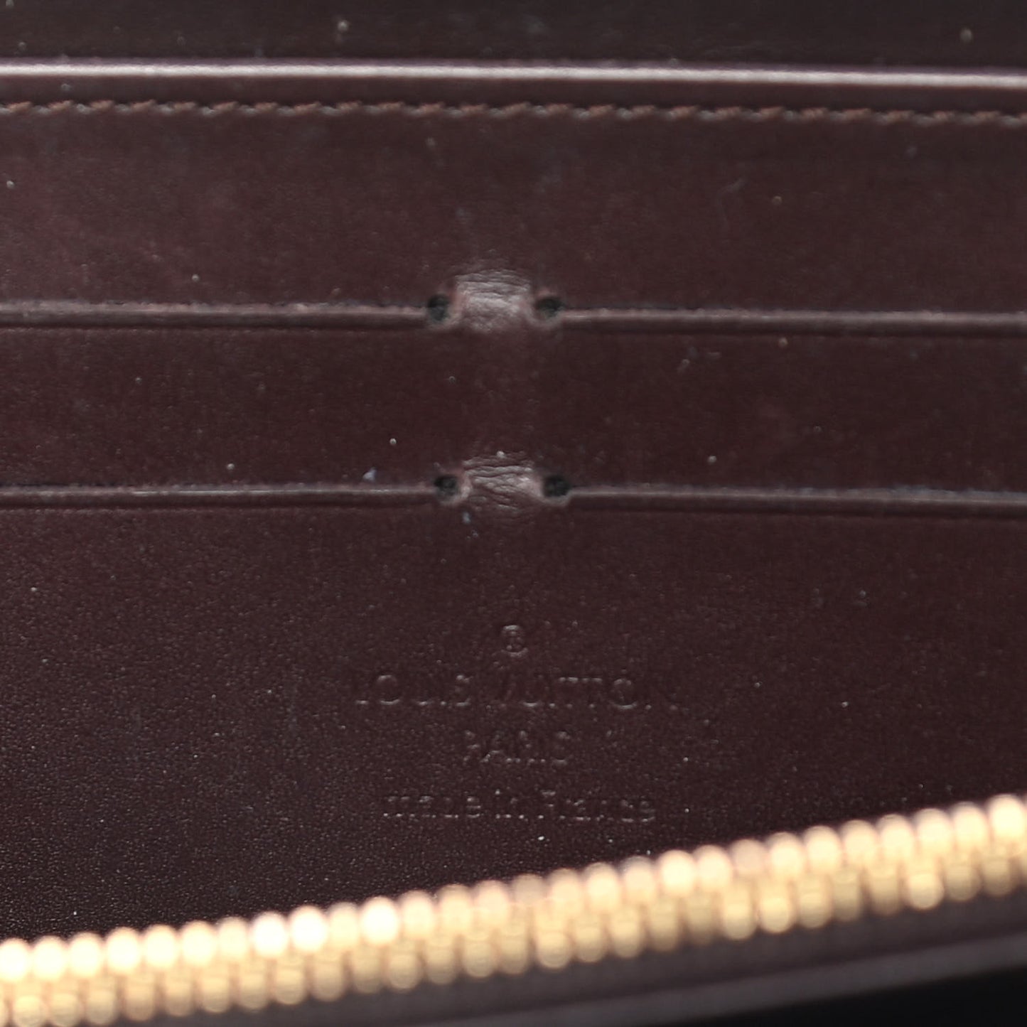Vernis Zippy Wallet Amarante