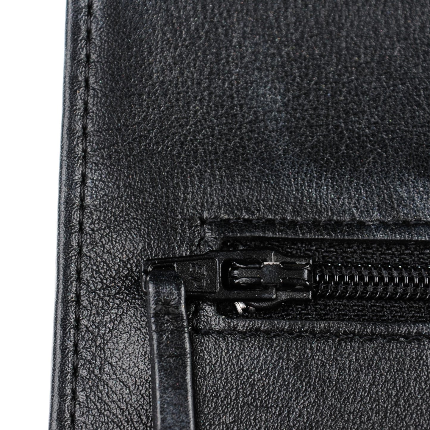 Patent Lipstick Wallet On Chain Black