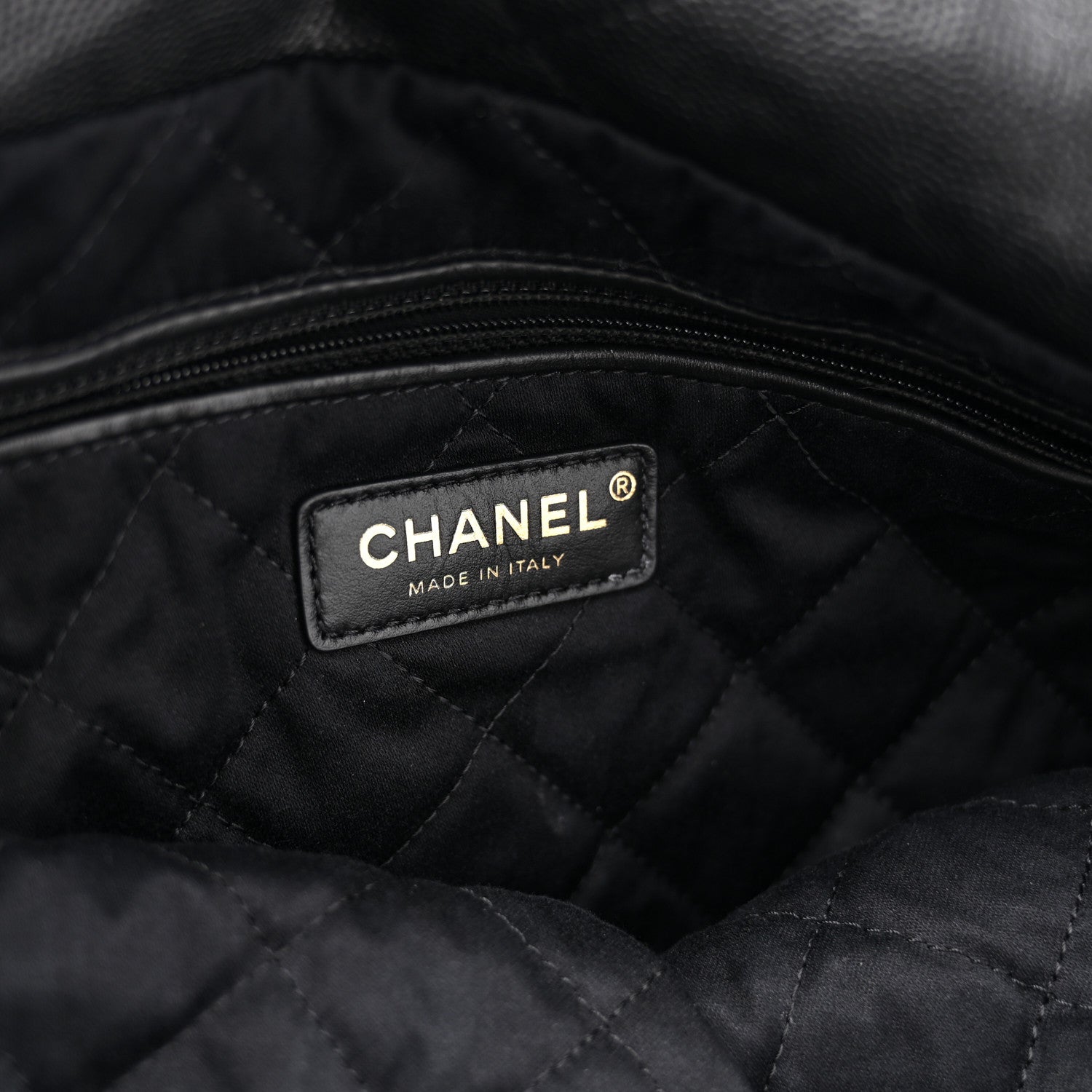 Chanel Shiny Caviar Quilted Monochrome Small Chanel 22 Black 7 of 11