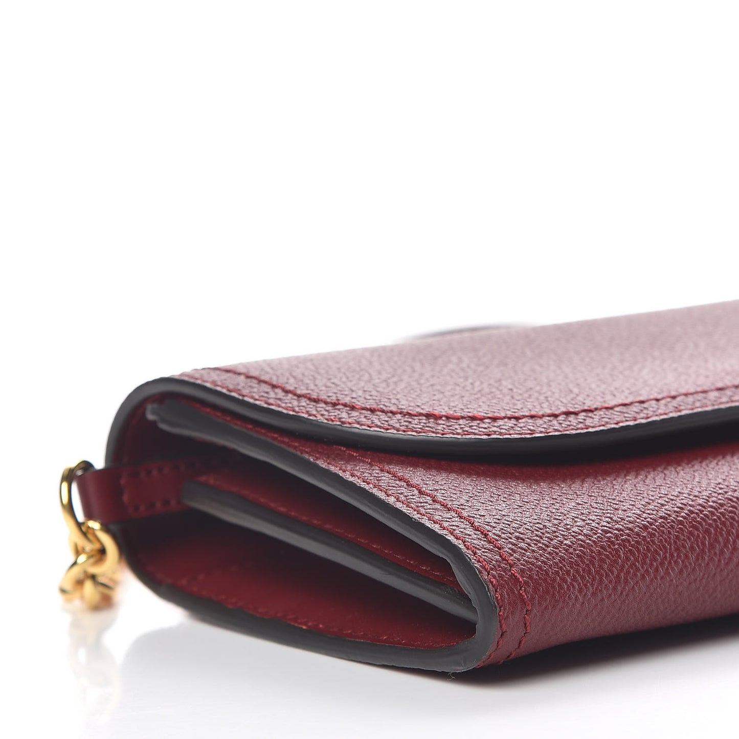 Grainy Calfskin Henley Wallet On Chain Burgundy